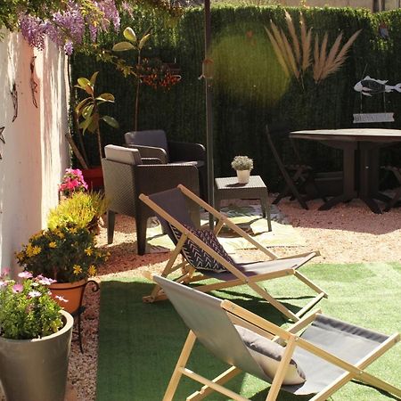 Studio Avec Jardin Et Parking Prives Bormes-les-Mimosas Zewnętrze zdjęcie